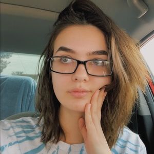 Meet your Posher, Faith